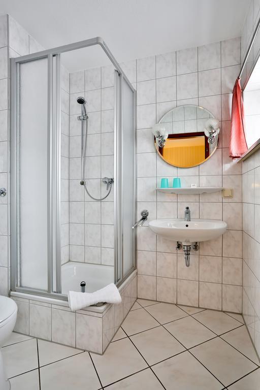 Hotel & Pension Villa Camenz Güstrow Zimmer foto